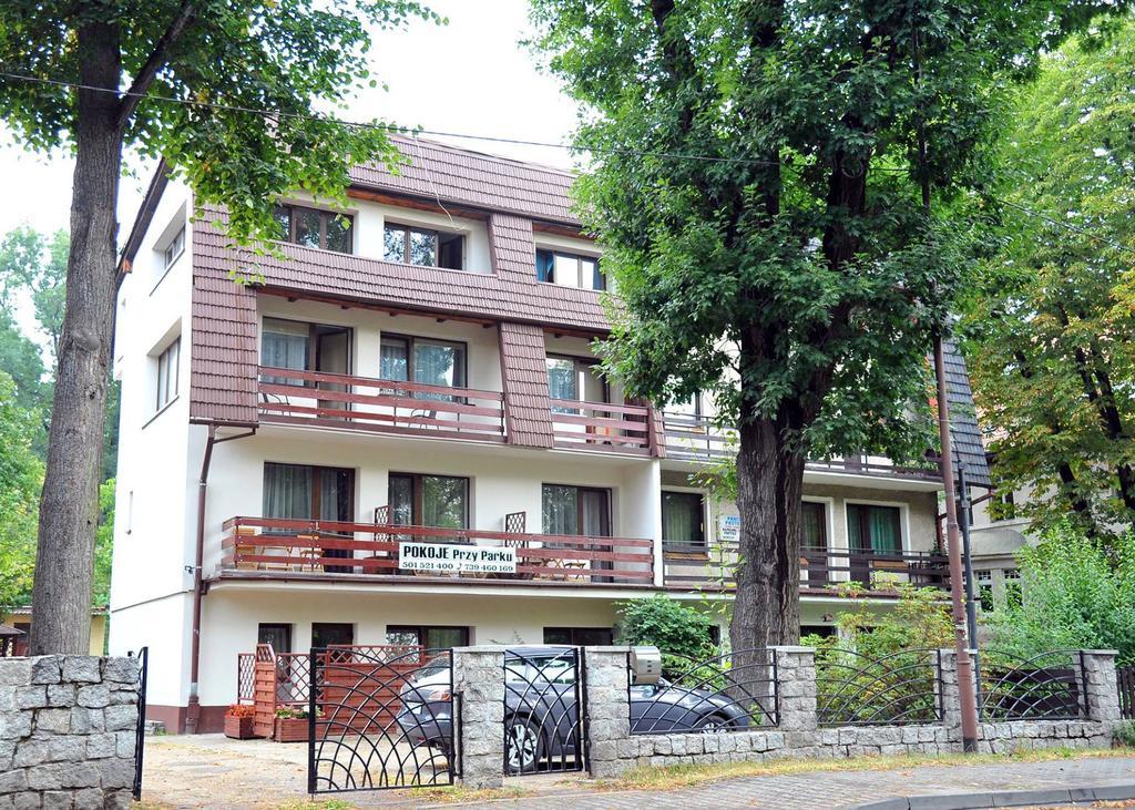 Apartamenty I Pokoje Przy Parku เยเลเนียกูรา ห้อง รูปภาพ