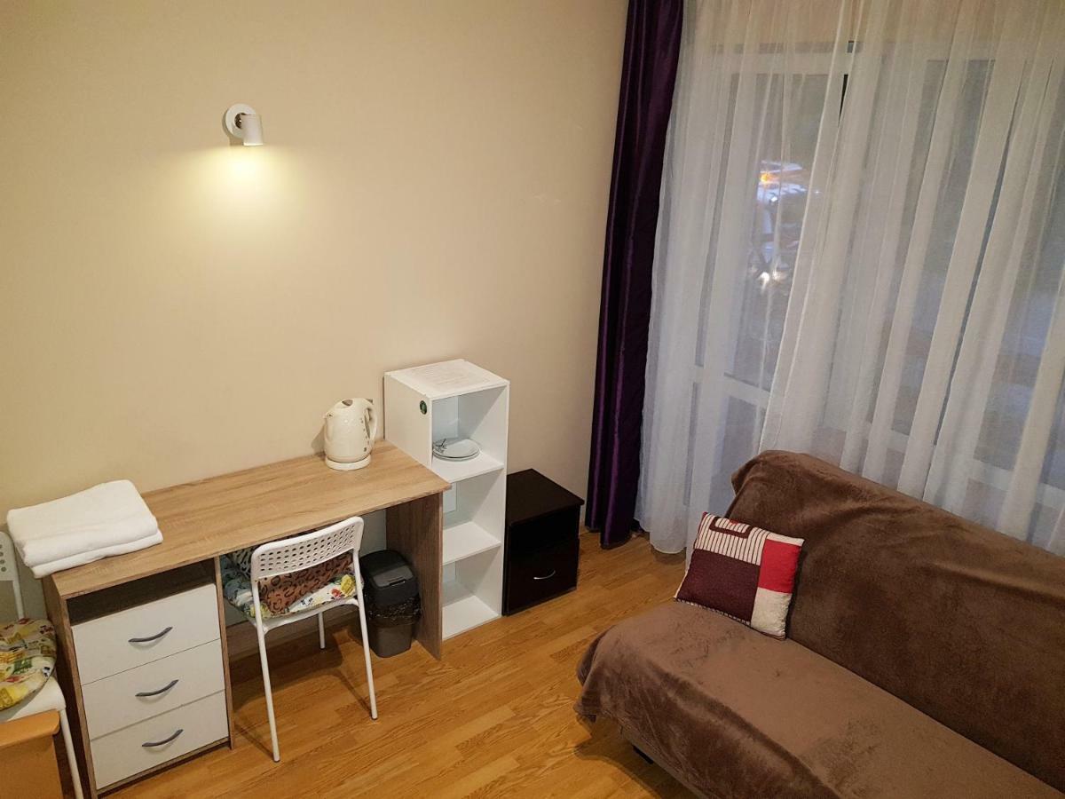 Apartamenty I Pokoje Przy Parku เยเลเนียกูรา ภายนอก รูปภาพ